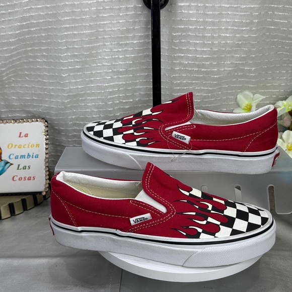 (S0)Vans Classic Checker Red
Blood Drip Sneakers, size 4.5 men's, size 6 women's - Picture 1 of 9